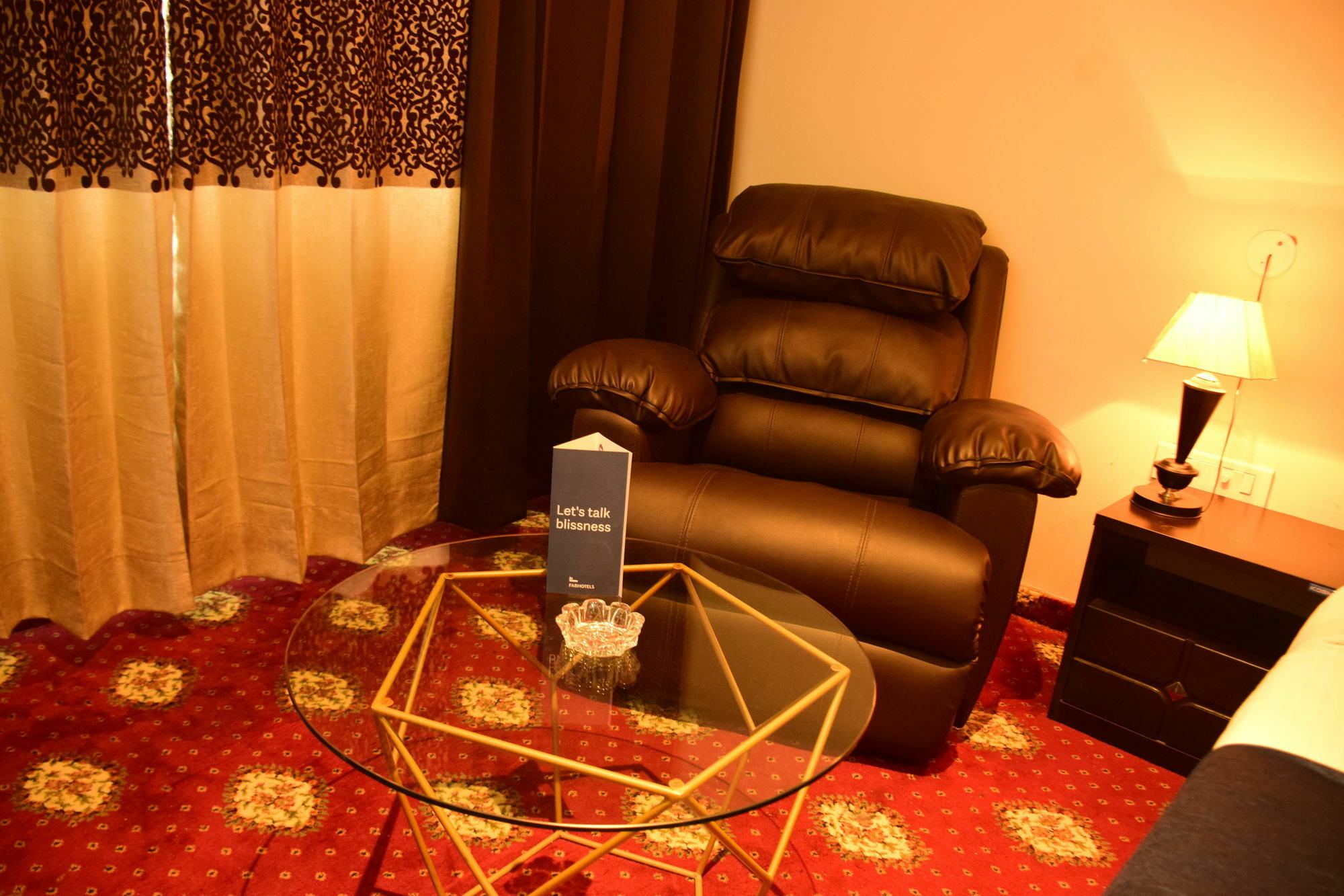 Fabhotel Prudent Amritsar Ngoại thất bức ảnh