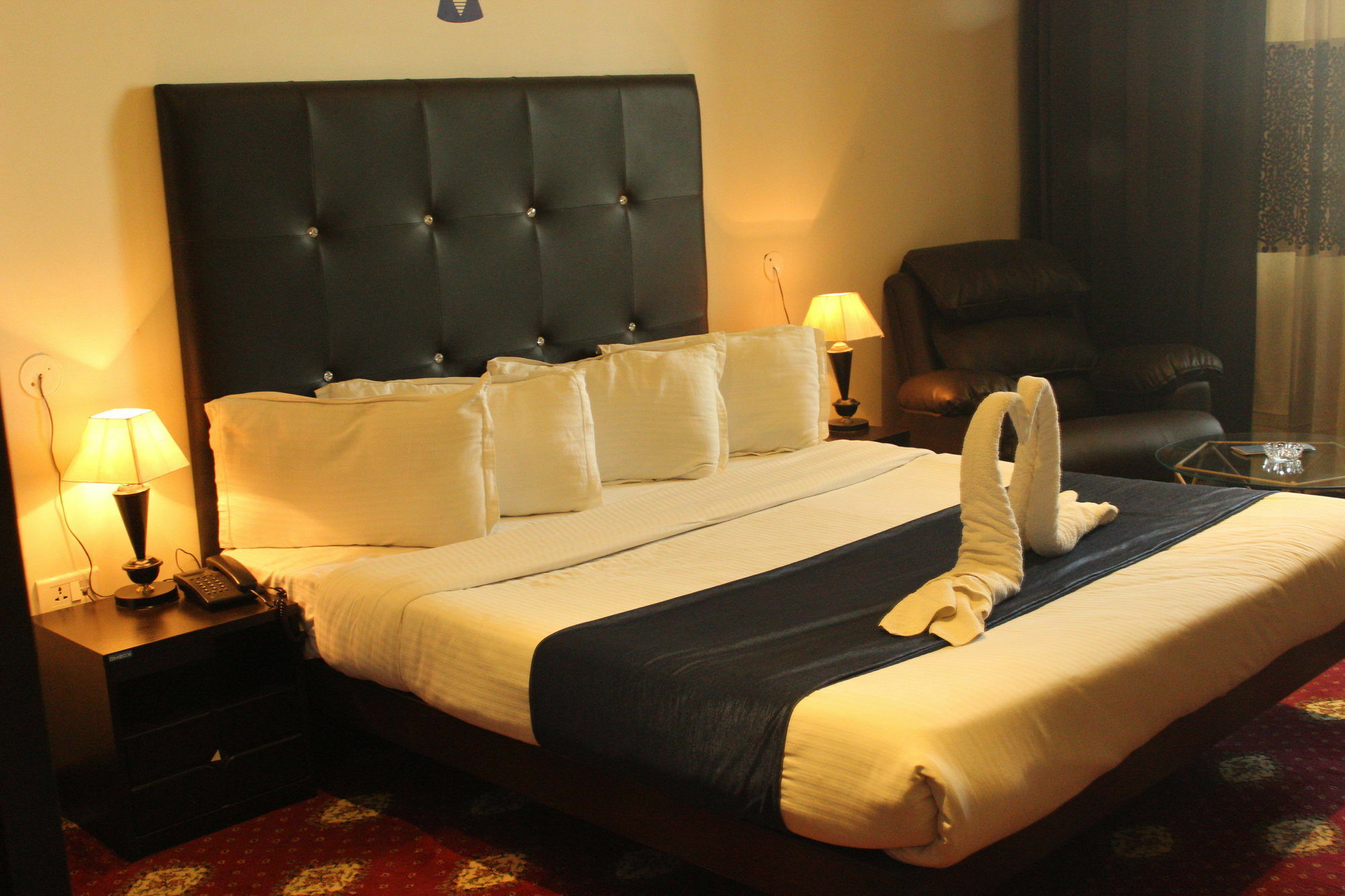 Fabhotel Prudent Amritsar Ngoại thất bức ảnh